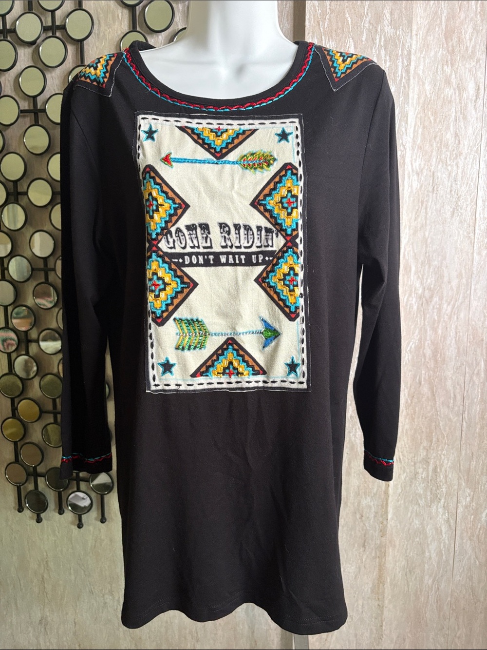 Black Long-Sleeve Embroidered viscose Tunic with Arrow Motif